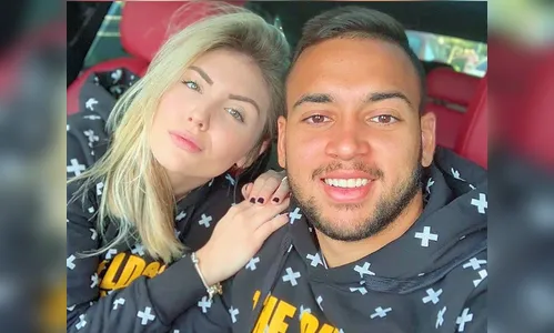 Esposa de jogador viraliza após declaração de amor; entenda