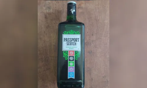 Ladrão esconde uísque embaixo da blusa, mas acaba preso em Apucarana