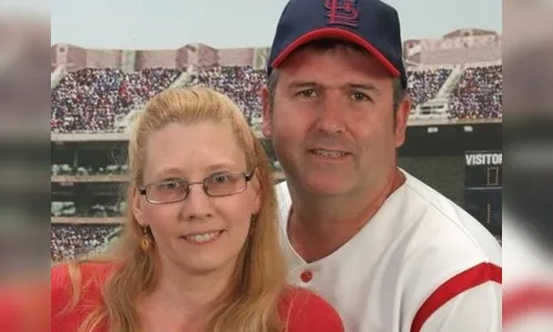 Mulher encontra restos mortais do marido dentro de armário