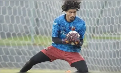 Goleiro paranaense é encontrado morto dentro de casa