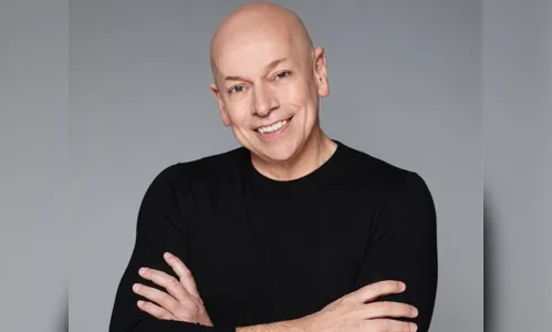 Leandro Karnal visita Arapongas e registra nas redes sociais