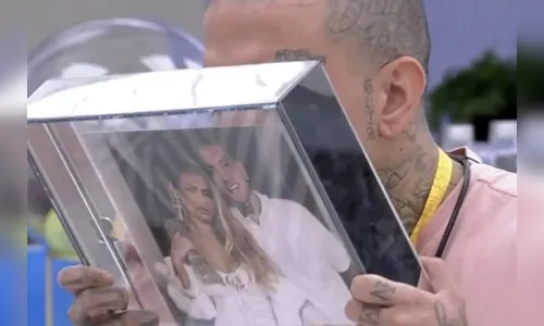 MC Guimê beija foto de Lexa e se declara após assédio contra Dania