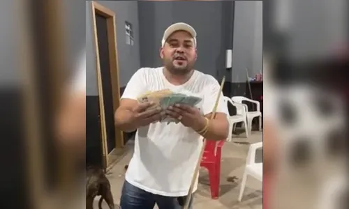 Morto em chacina ostentava dinheiro de apostas na internet