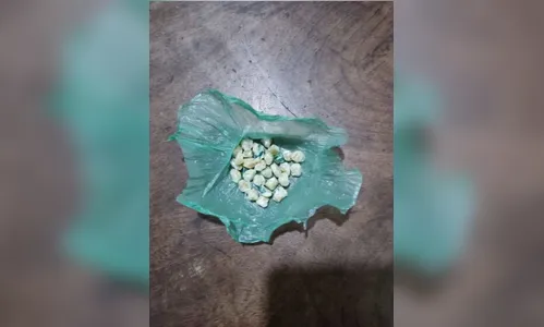 PM apreende pedras de crack após denúncias de briga entre andarilhos