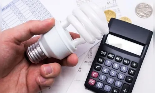 Por conta de ICMS, conta de luz ficará 11% mais cara no Paraná
