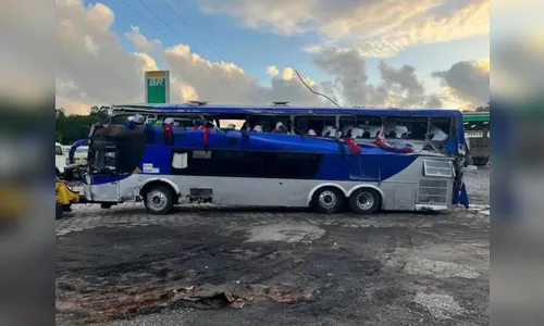 Após acidente com ônibus de romeiros na BR-116, quinta vítima morre
