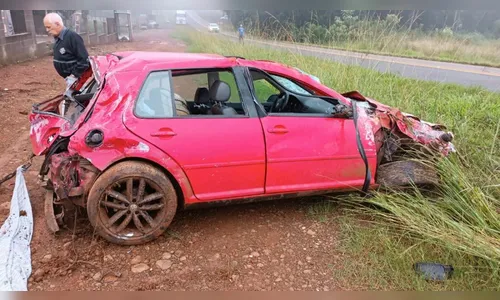 Jovem morre após ser ejetado de veículo na PR-566