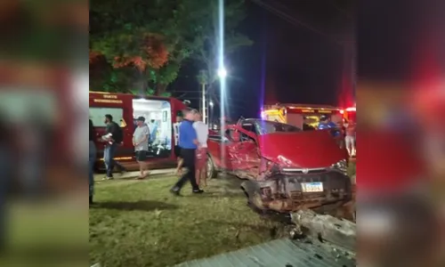 Veículo que estaria apostando corrida provoca acidente com morte no PR