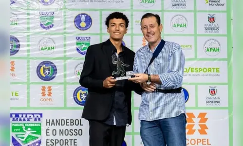 Araponguense recebe prêmio “Melhores do Handebol Paranaense”