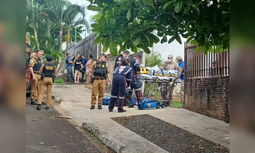 Homem invade casa, faz duas pessoas reféns e é baleado pela PM