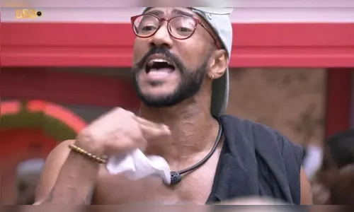 Bruna Griphao e Ricardo Alface discutiram na sala nesta tarde