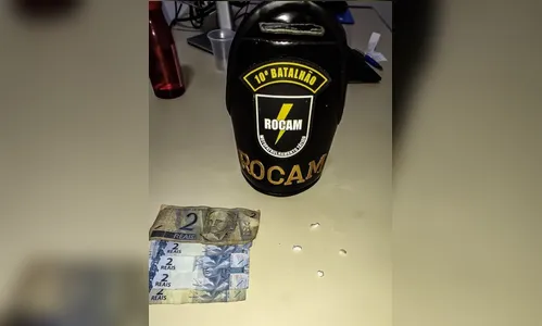 PM flagra tráfico de drogas na Praça Rui Barbosa em Apucarana