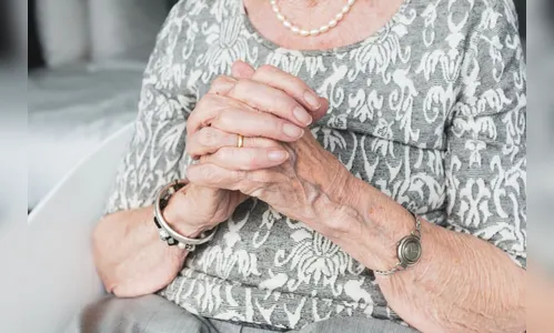 O patrulhamento da velhice feminina: opressão que não cessa!