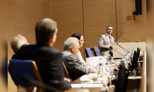 Paraná apresenta proposta de modelo de concessão do Canal da Galheta