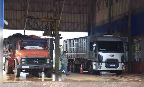 Problemas na BR-277 afetam escoamento da safra de soja na região