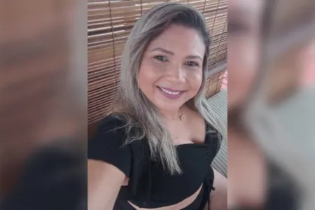 Rafaela oliveira, de 42 anos
