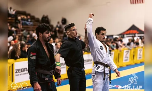 Vinicius de Souza domina a categoria peso leve em campeonato dos EUA