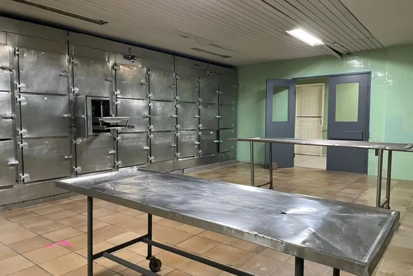 Antigo IML do Centro de Curitiba será aberto para uma visita guiada neste mês -