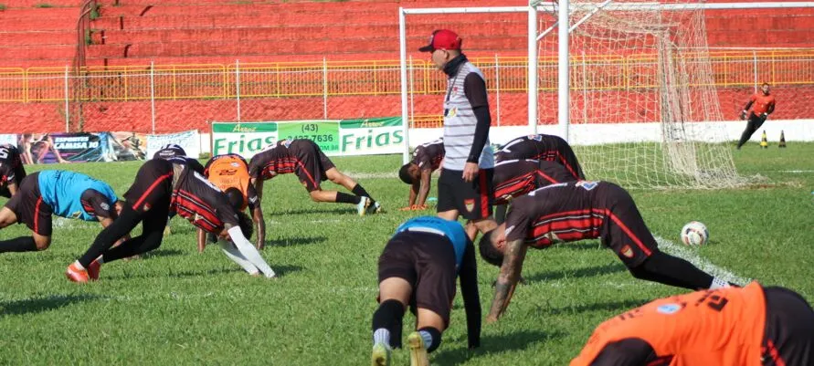 Apucarana Sports treinando no Olímpio Barreto