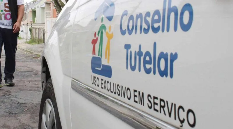 Conselheiros tutelares do Paraná