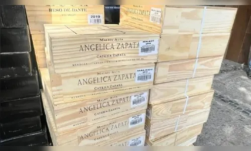 Mais de 9 mil garrafas de vinho contrabandeado são apreendidas pela PF