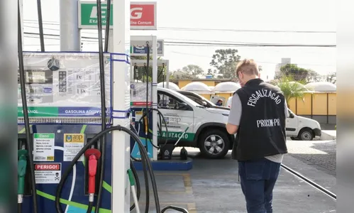 Procon verifica se postos de combustíveis destacam preços dos produtos