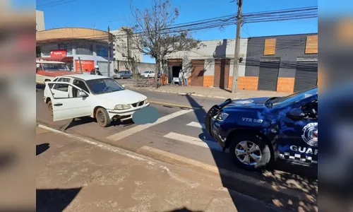 Homens são presos após GM de Arapongas recuperar carro furtado; vídeo