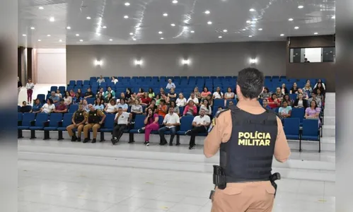 PM discute segurança com dirigentes dos estabelecimentos de ensino