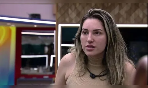 BBB23: Amanda choca ao fazer revelação sobre época da faculdade