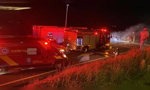 Óbito é confirmado em colisão seguida de incêndio na BR-376