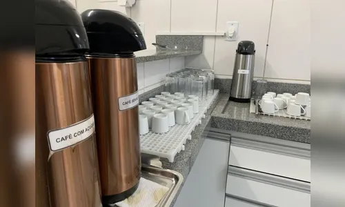 Câmara Municipal decide banir copos plásticos por questões ambientais