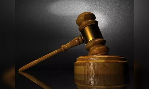 Casal do PR é condenado por abusar da filha e compartilhar pornografia