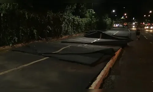 Chuva causa estragos na pista de caminhada do Parque do Ingá