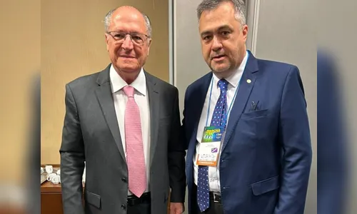 Deputado Beto Preto encontra Alckmin durante 'Marcha dos Prefeitos'