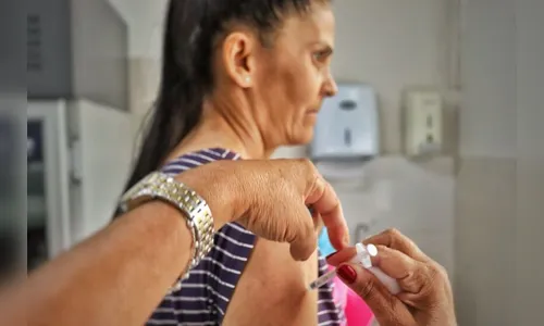 Dia D da vacinação: Arapongas aplica 1.370 doses; confira o calendário