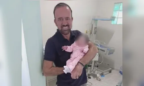 Diretor faz parto de aluna em banheiro de escola no Paraná