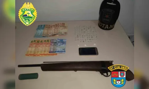 Suspeito de tráfico é preso pela ROTAM após disparos de arma de fogo
