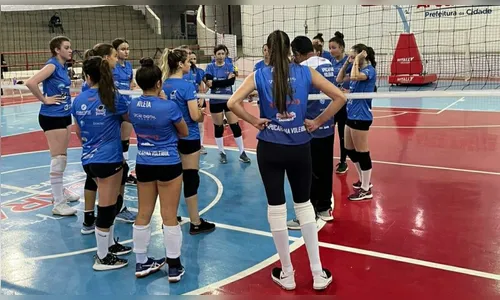 Time de Apucarana disputa a Liga do Vale do Ivaí de Voleibol Feminino