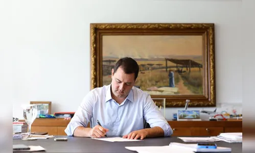 Ratinho anuncia reajuste para servidores e novo piso dos professores