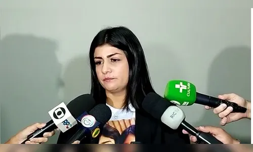 Mãe de Eduarda Shigematsu pede justiça após novo adiamento de júri