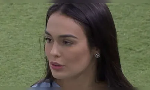 Larissa nega que foi instruída fora da casa: ''Não trouxe nada''