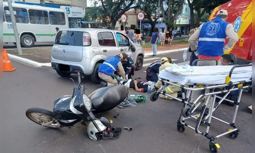 Carro fura preferencial e mulher fica em estado gravíssimo, em Maringá