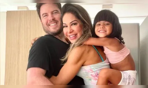 O cantor Latino resolveu comentar na postagem, criticando a atitude de Maíra