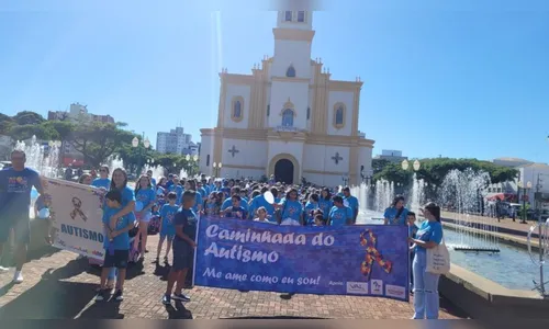 AMAA realiza Caminhada de Conscientização do Autismo; veja