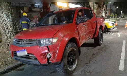 Motorista bêbado atropela morador de rua e tenta fugir no PR