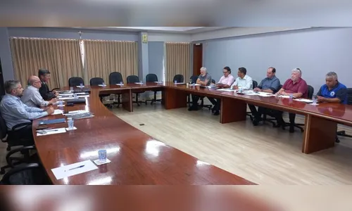 Trabalhadores do polo moveleiro de Arapongas pedem reajuste de 10,37%