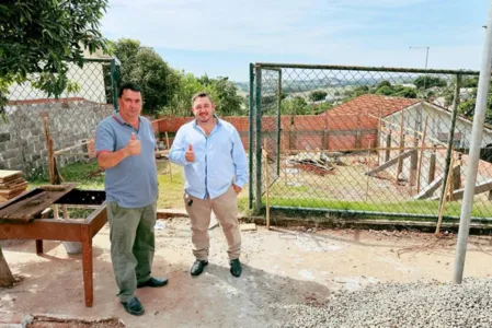 prefeito, Primis de Oliveira e o presidente da Câmara, Cristiano “Du da Vila”.