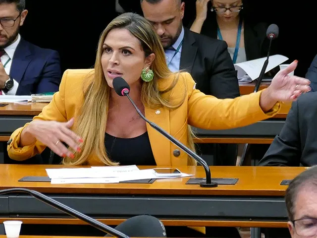 Deputada federal Silvye Alves