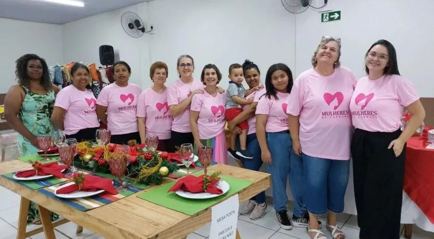 Mulher, amigas e mães