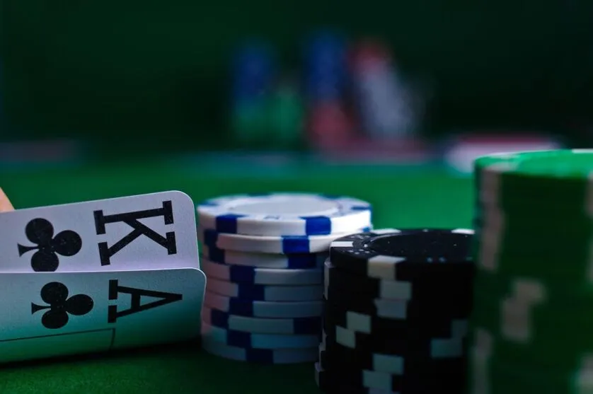 O Poder do Bluffing no Texas Hold Em: Dicas, Truques e Estratégias